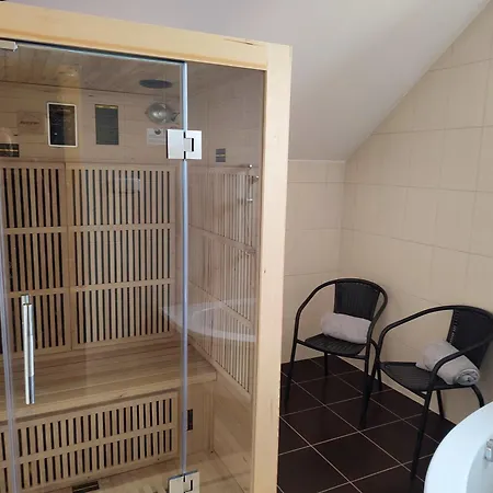 A Restaurace Na Salasi * Hutisko
